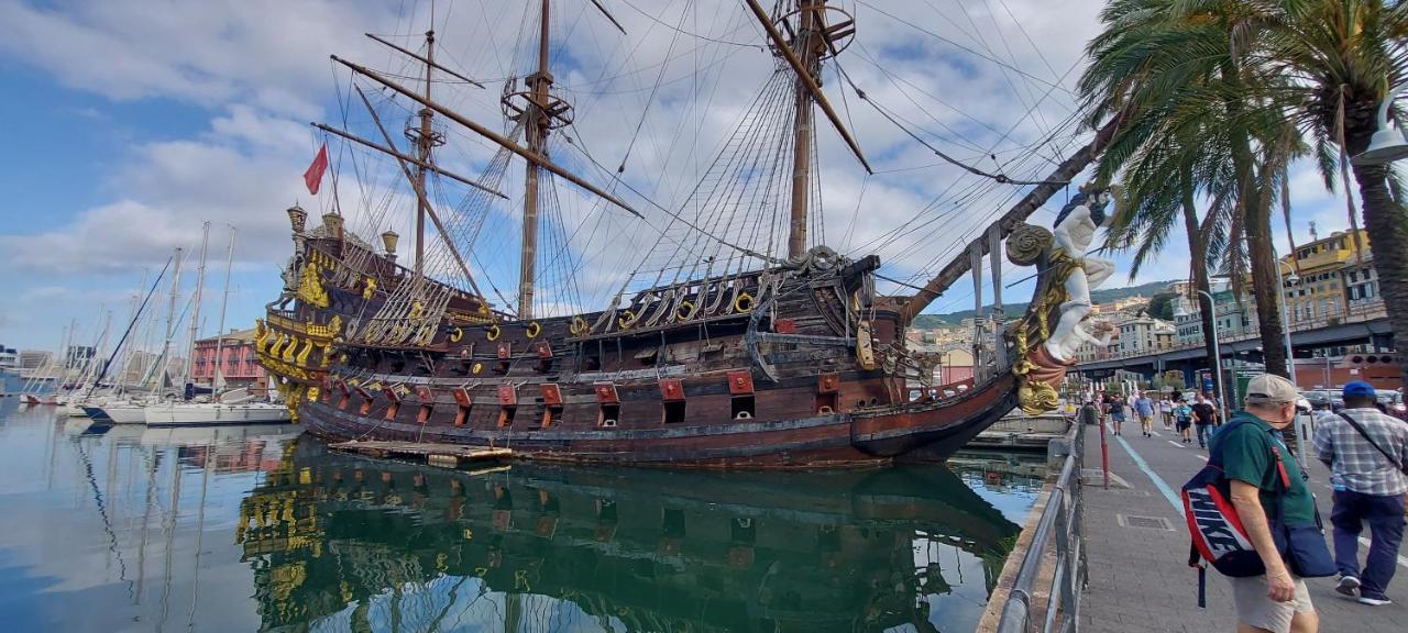 Appartamento Sul Mare Kate Genoa Bagian luar foto