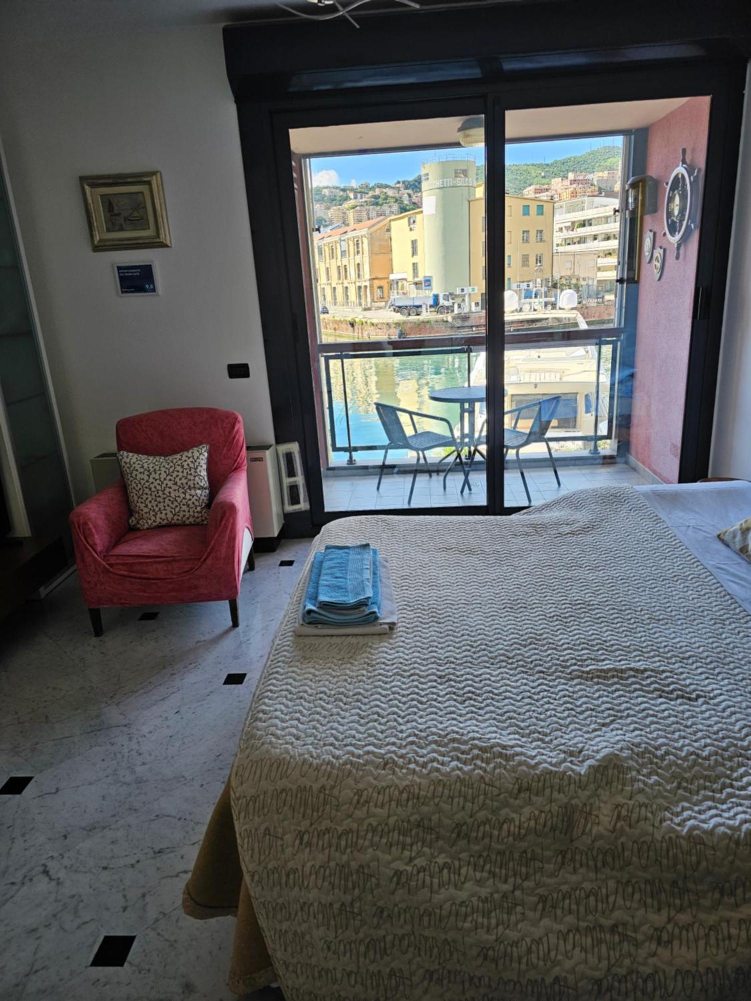 Appartamento Sul Mare Kate Genoa Bagian luar foto