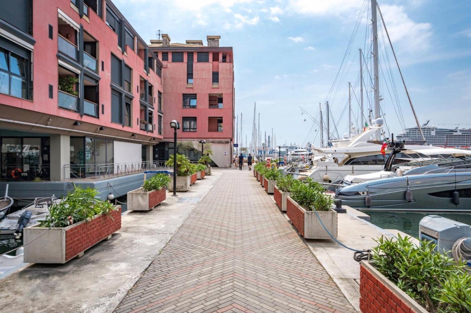 Appartamento Sul Mare Kate Genoa Bagian luar foto